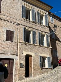 Fabbricato sec. XX° al centro storico cittadino