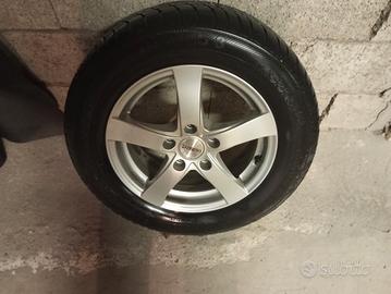 Cerchi Volkswagen marca Dezent 15"