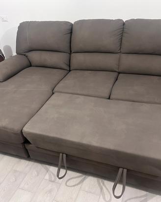 Divano letto tre posti