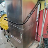 lavastoviglie industriale 