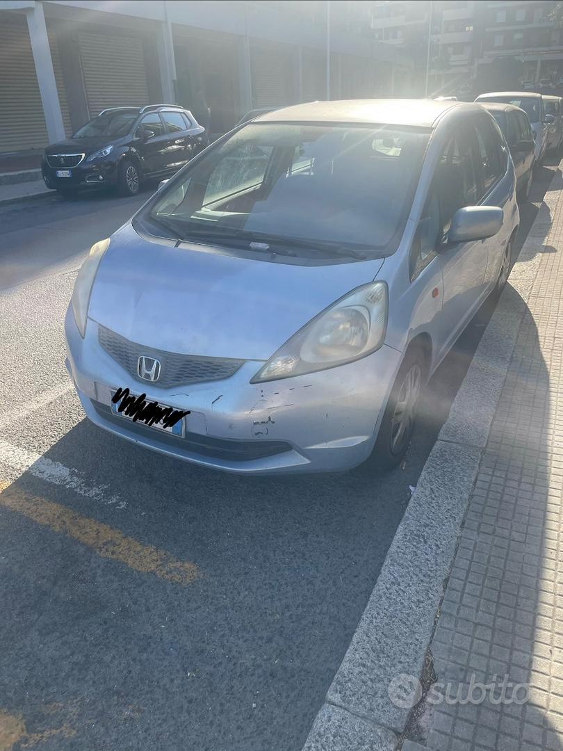 Honda Jazz 2009 photo 2