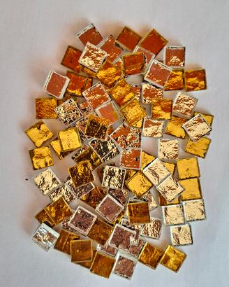 100 tessere di mosaico oro ed argento