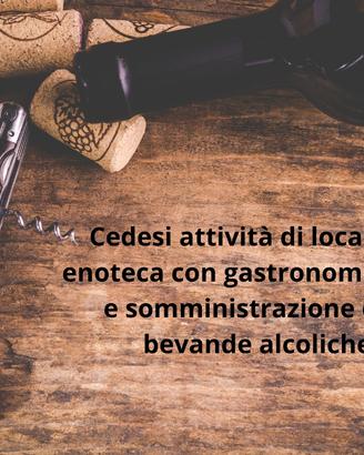 Locale enoteca con gastronomia