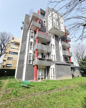 Box/Posto auto Milano [Cod. rif 3386459ARG]
