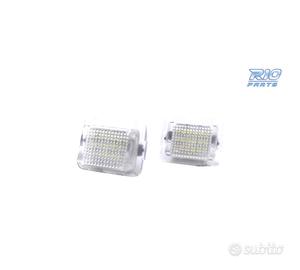 LUCI TARGA A LED PER MERCEDES CLASSE C W204 08-14