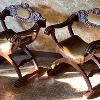 2 Sedie Savonarola in legno massello noce anni '70