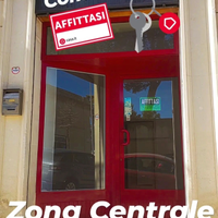 Locale commerciale zona centrale Maglie