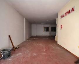 Negozio a Putignano, 2 locali