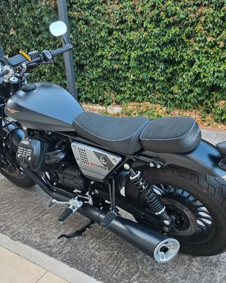 moto guzzi v9 special edition