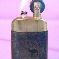 Accendino antico in ottone