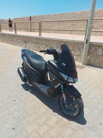 Aprilia sxr 50 cc 4 tempi