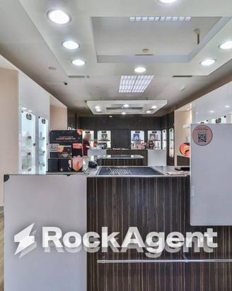 Immobile di 105 m² con 2 locali a Bologna
