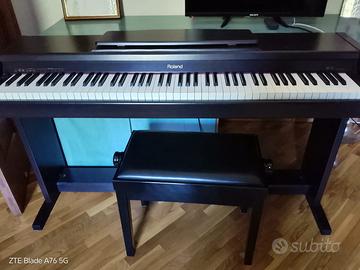 Pianoforte Roland Hp-137