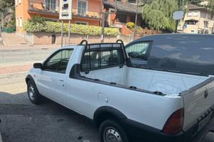 FIAT Strada 75 cat Pick-up BENZINA