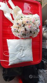 Bouquet Sposa e porta fedi. 