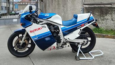 Suzuki gsx r 750  