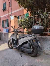 Kymco People 150 S