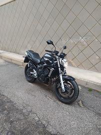 Yamaha FZ6 - S1