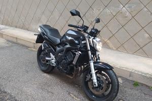 Yamaha FZ6 - S1