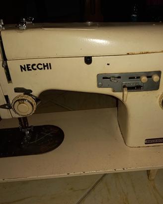 macchina da cucire 