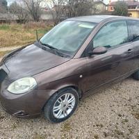 Lancia Ypsilon 1.2 Versus km 140000