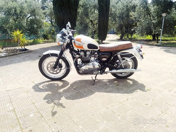 Triumph Bonneville ASI con CRS a libretto