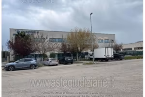 Capannone Industriale Castellalto [A4354896]