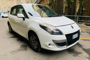 RENAULT Scenic 1.5 dCi 110CV EDC Live 5 posti
