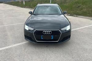 Audi A4 Avant 2.0 TDI 150 CV S tronic Business Spo