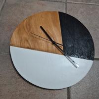 Orologio in legno da parete