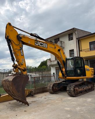 Escavatore JCB JS235HD