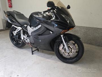 vfr 800vtec abs 
