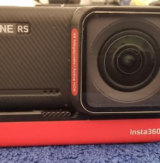 Action Cam Insta360 One RS con Accessori