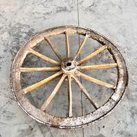 Ruota carro siciliano