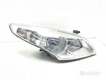 FARO ANTERIORE DESTRO RENAULT Megane Serie 2601056