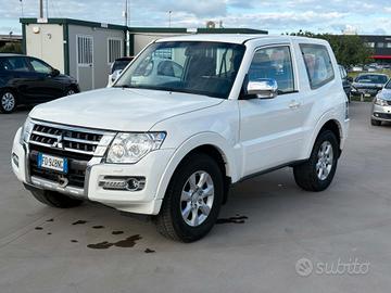Mitsubishi Pajero 3.2 DI-D 16V aut. 3p. Intense DP