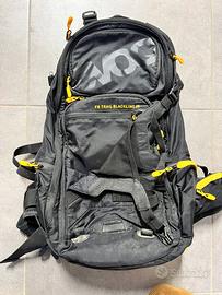 Zaino evoc FR Trail Blackline