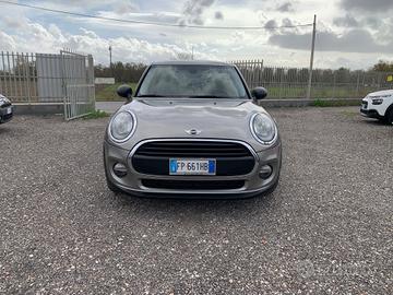 Mini 1.5 One D 95cv 5p - 2018