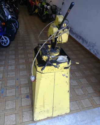 Sega circolare a disco lento thomas usata 380v