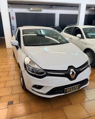 RENAULT Clio TCe 12V 75 CV 5 porte Duel