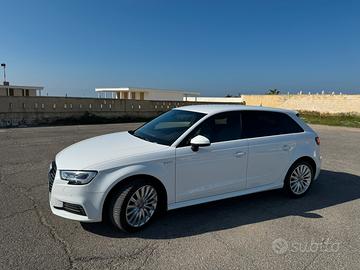 Audi A3 Sportback tfsi 1.4 etron s-tronic