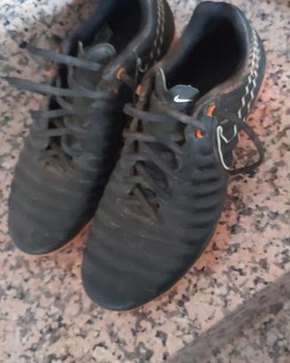 Scarpe da calcio 6 tacchetti di ferro 