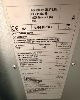 Stufa a pellet quasi nuova usata poco