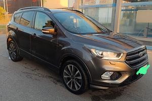ford kuga st line