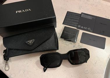 Occhiali da sole Prada da donna e da uomo