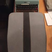 macchina da scrivere Olivetti lettera 32