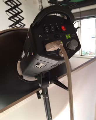 Flash da studio Prolight Equipment S600