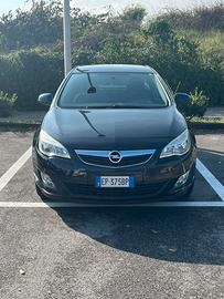 Opel J Astra 2012