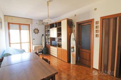 3 LOCALI A CAMPOMARINO