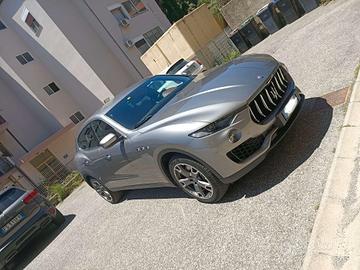 MASERATI LEVANTE 3.0 V6 DIESEL 275CV